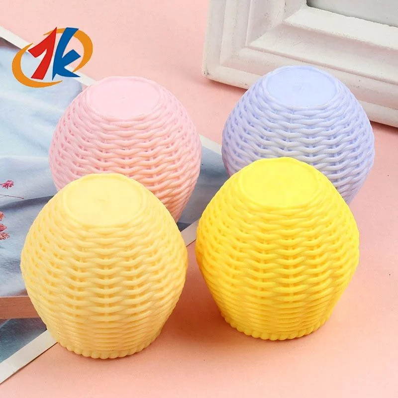 2023 New Ins Style Vent Chicken Coop Cup Squeeze Cup Pinch Happy Pet Cup Spoof Decompression Toys Squeeze Squeak Toys
